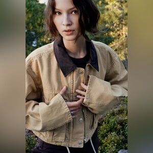 ZARA NWT CONTRAST COLLAR CROP JACKET